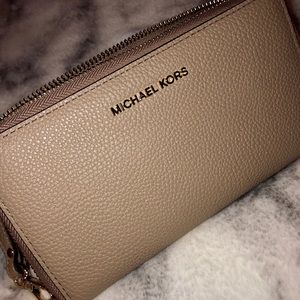 Michael Kors Wristlet